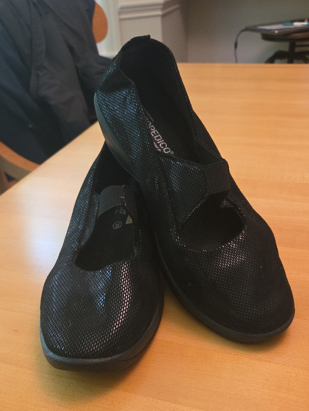 Arcopedico Black Slip On Mary Jane Comfort Shoes Size 39